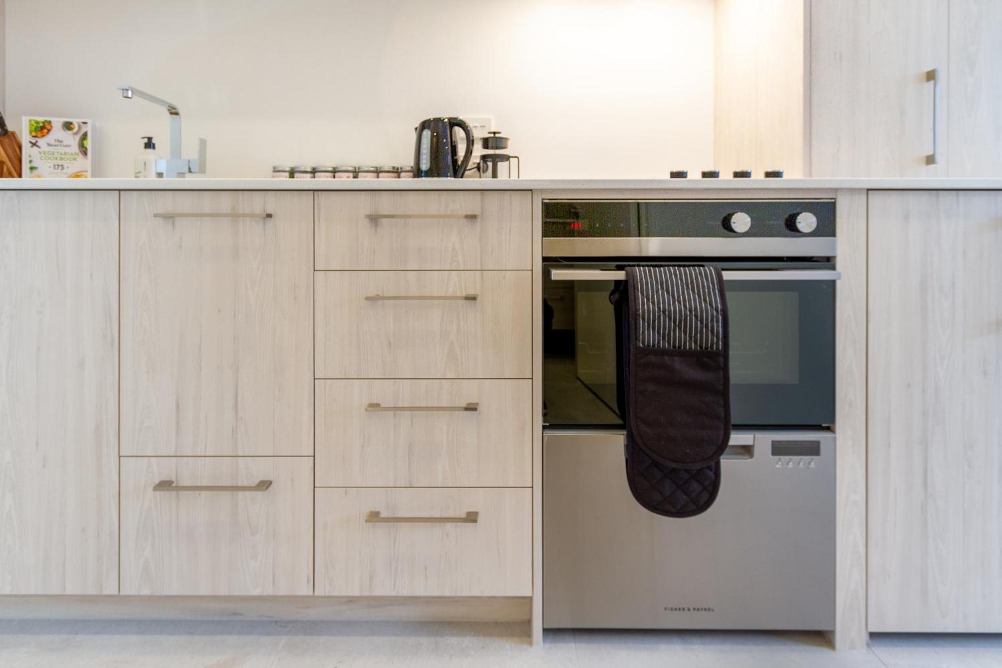 Central Christchurch Santorini Style 1Br Studio Екстериор снимка